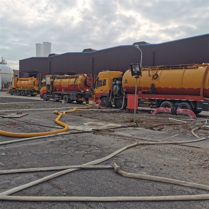 屏南污水池清理